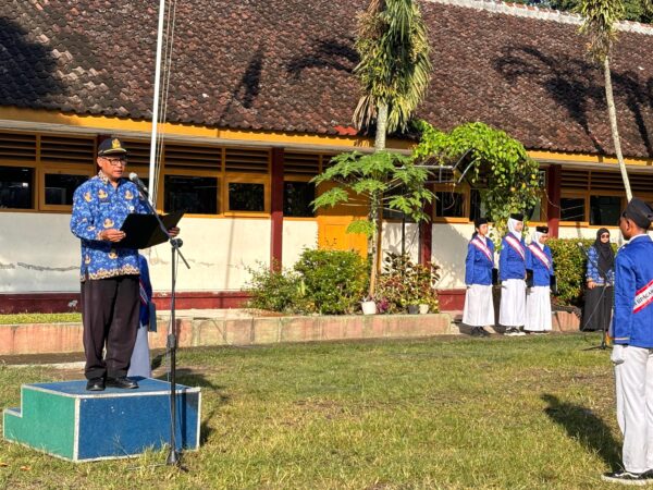 Peringatan Hari Pendidikan Nasional
